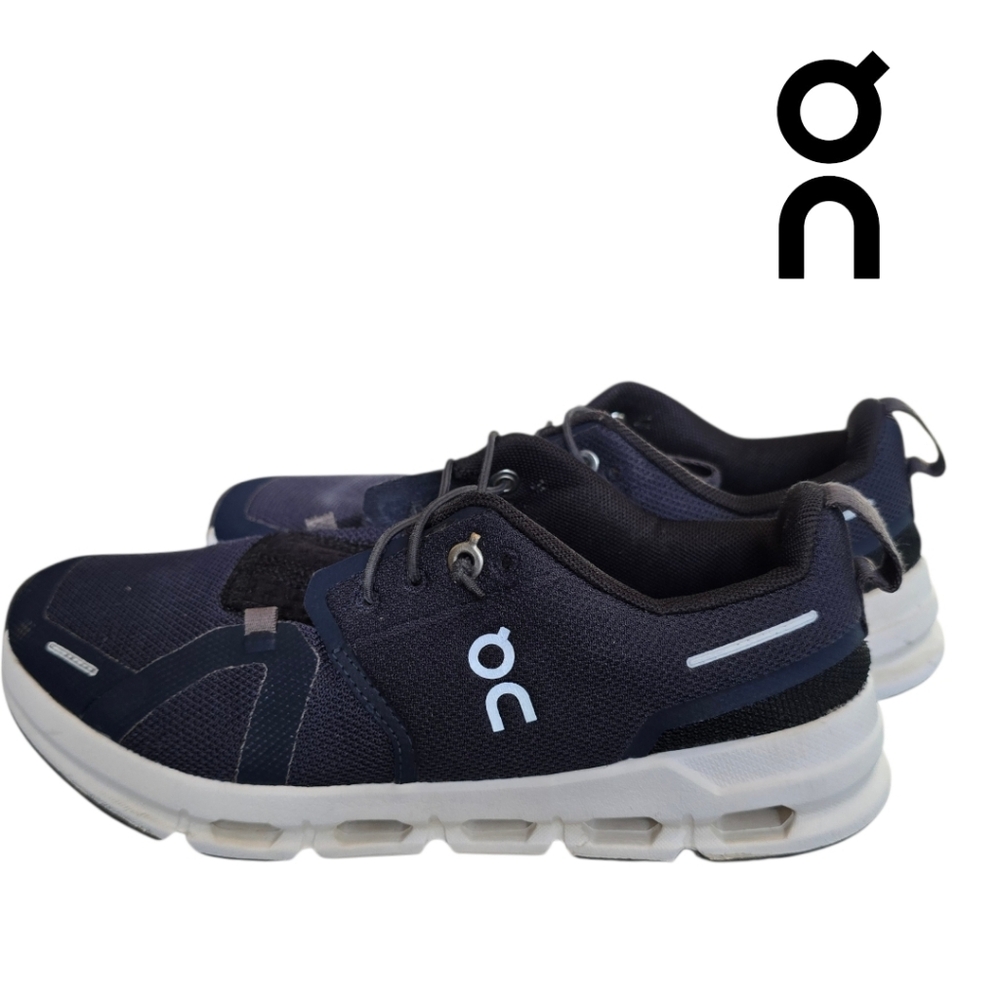 ON CLOUD Sky Running Sneaker Kids Size US 3.5Y Navy/Black - Picture 2 of 6